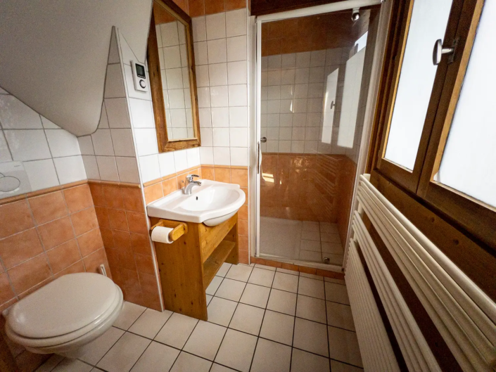 The ensuite bathroom attached to Bedroom 3 in the chalet used for our Courchevel Ski courses